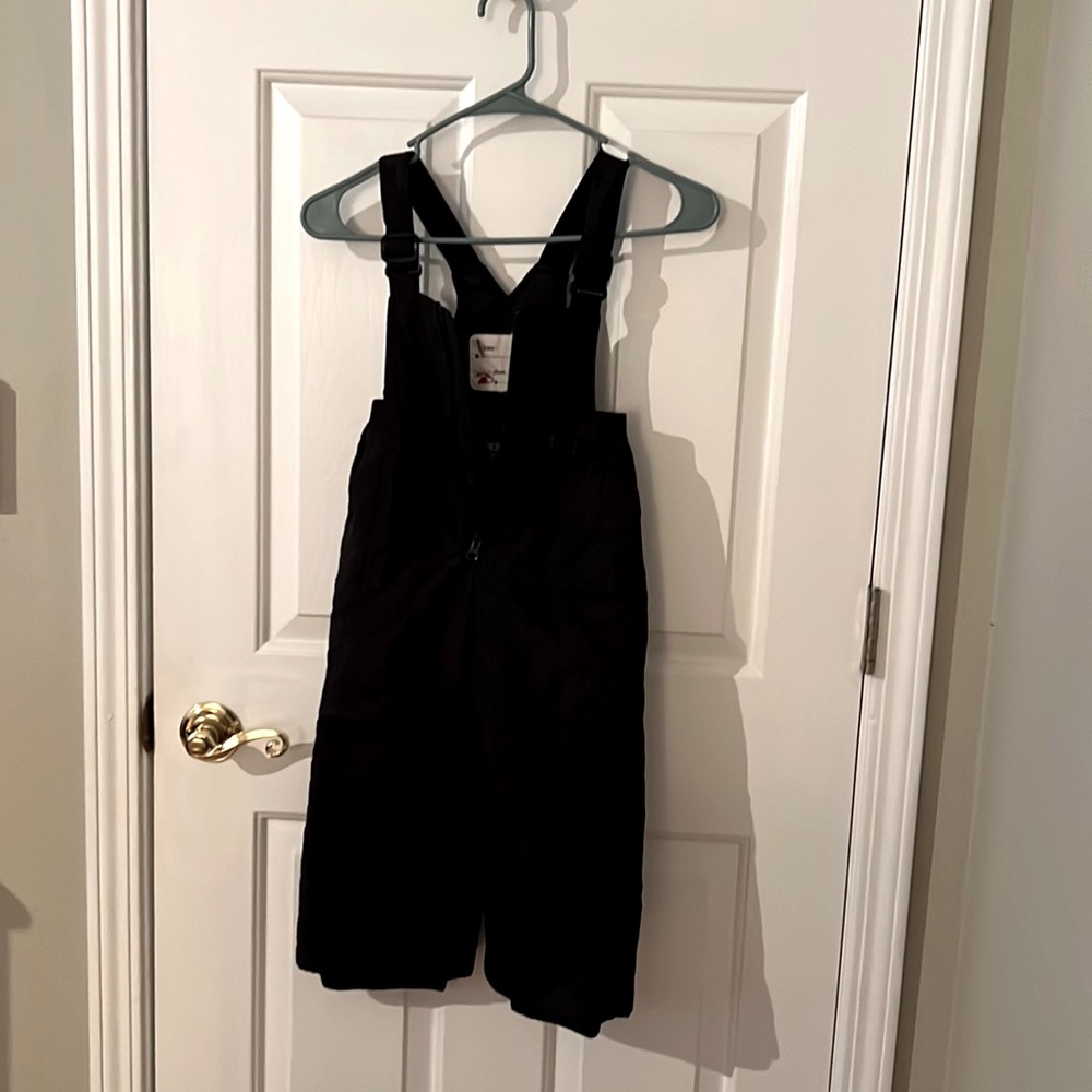 Youth Snow Bibs   Great condition used a couple of times Youth size : Small/4